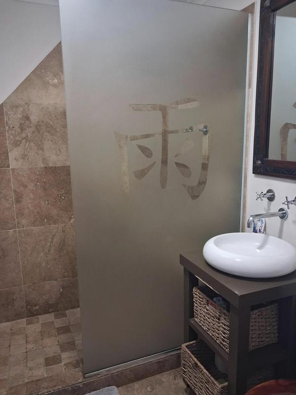 1 Bedroom Property for Sale in Vredehoek Western Cape